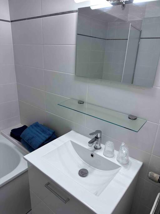 Apartament Studio Gare St Roch Avec Box De Garage Montpellier Zewnętrze zdjęcie